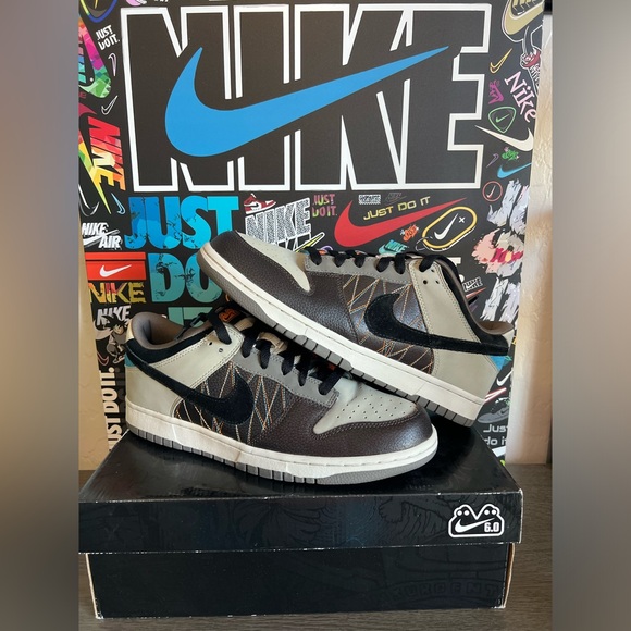 Nike Dunk Low 6.0 ‘Dark Cinder’ VNDS - Picture 1 of 9